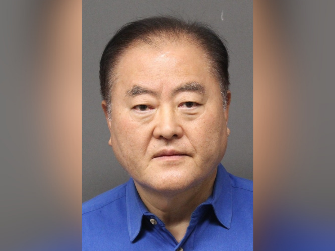 1700억 원 가로채려…70대 노인의 대담한 위조 사기극